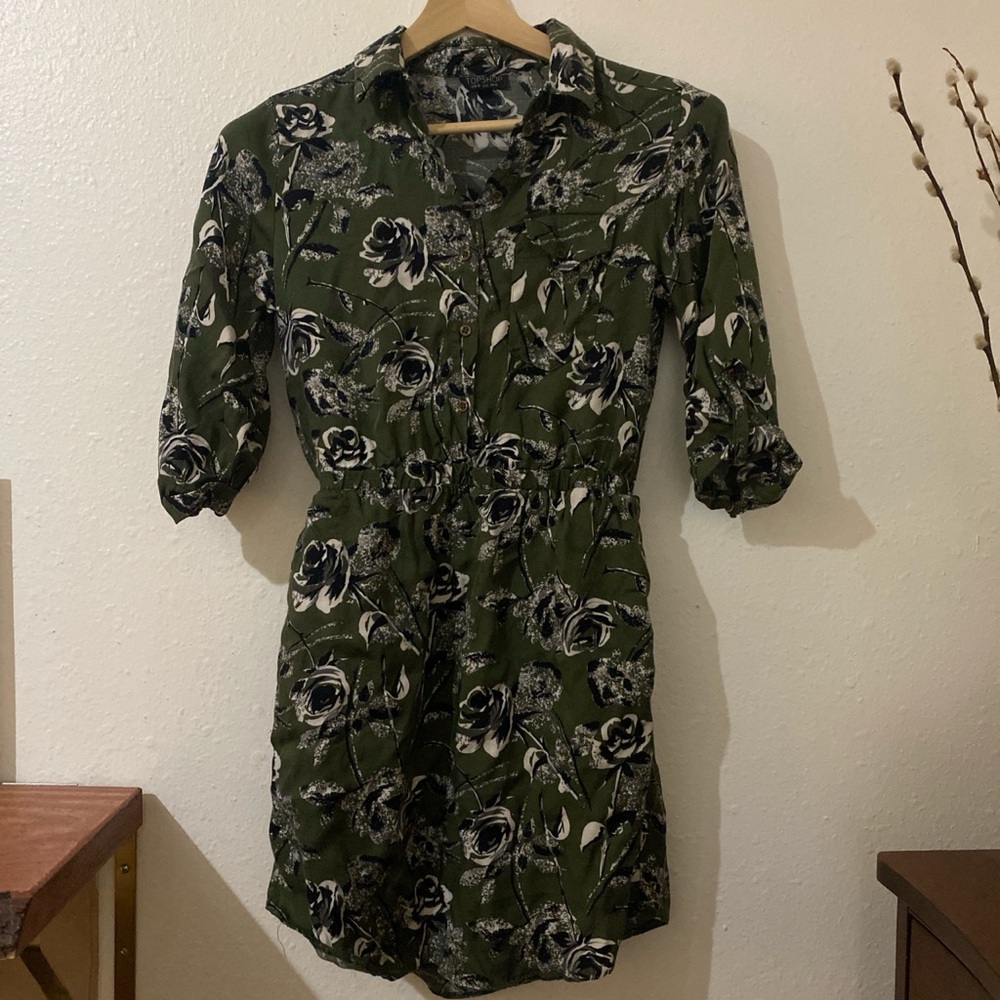 Topshop Green Mini Dress with Notched Collar and Cuffed Sleeves